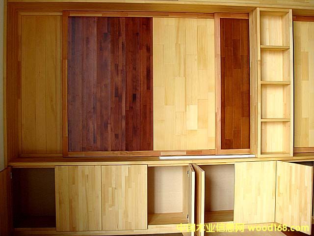 Su / (c) ҃(ni)bꌍľͼɲĳƷԔB