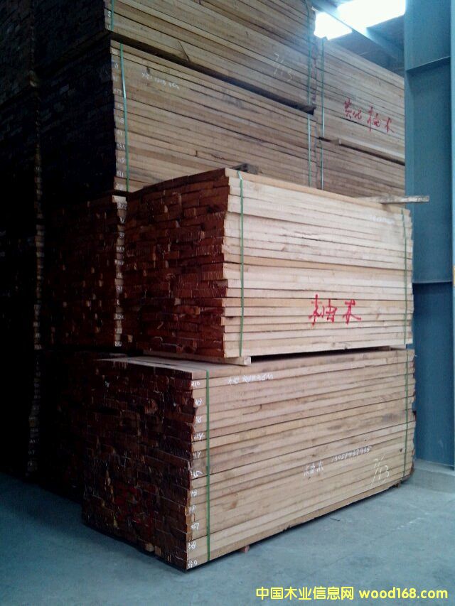 柚木板材的詳細(xì)介紹