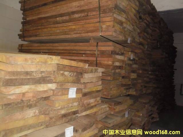 巴花板材的詳細介紹