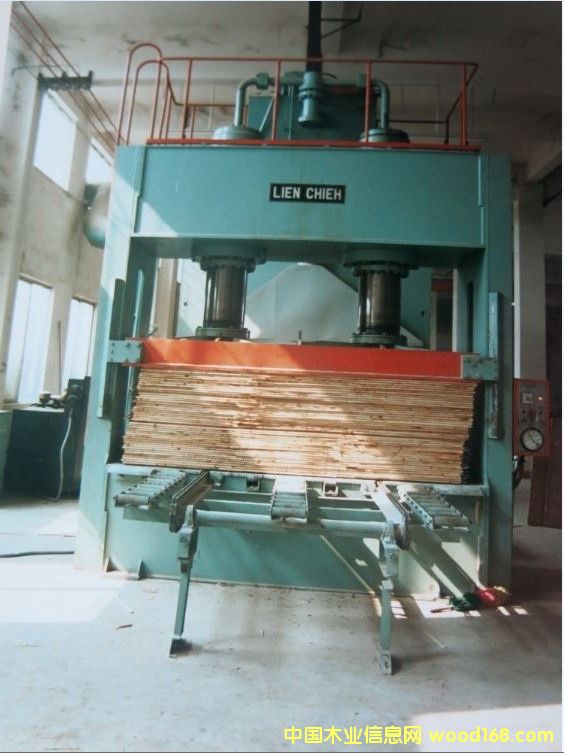 ձ_BY(ji)LC500䉺C(j)