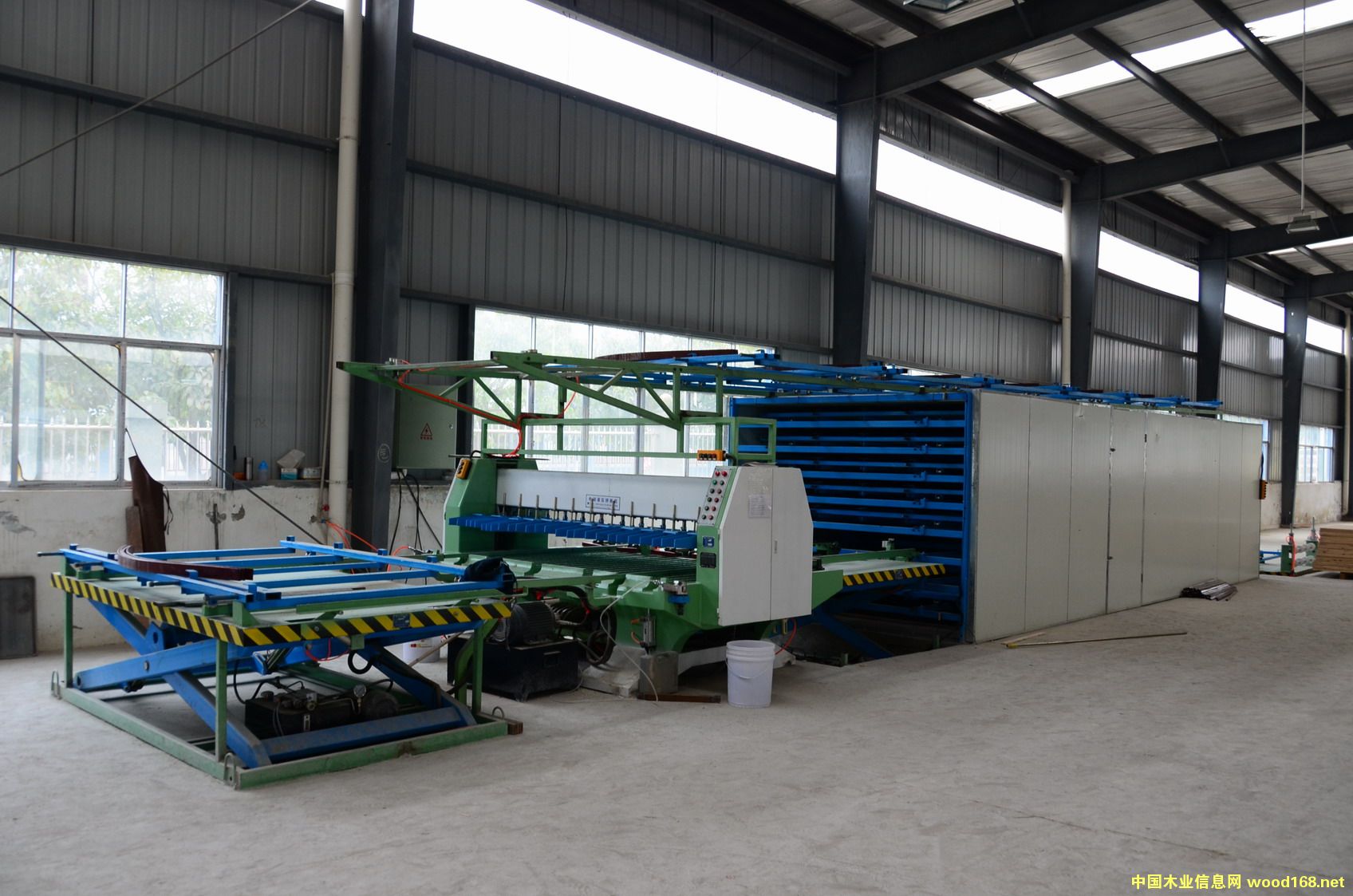 ҺƴC(j)PB-25D͵Ԕ(x)B