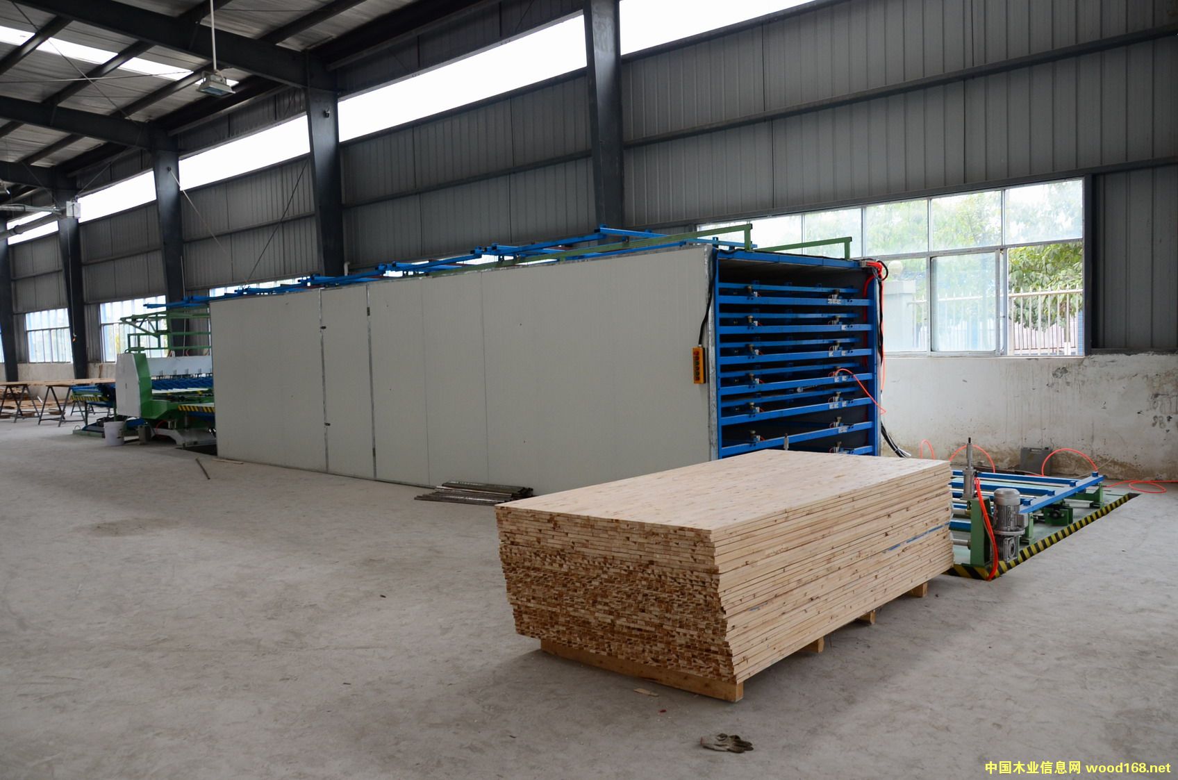 ҺƴC(j)PB-25D͵Ԕ(x)B