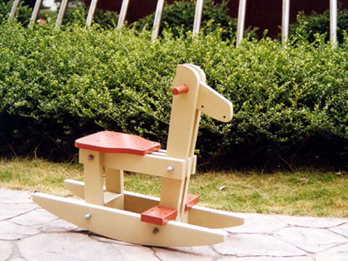 ľR WOODEN HOUSEԔ(x)B